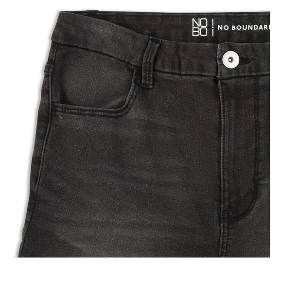 NO BOUNDARIES Womens Curvy Cropped Jeans Size 17 Juniors Black Distressed New - Picture 2 of 5